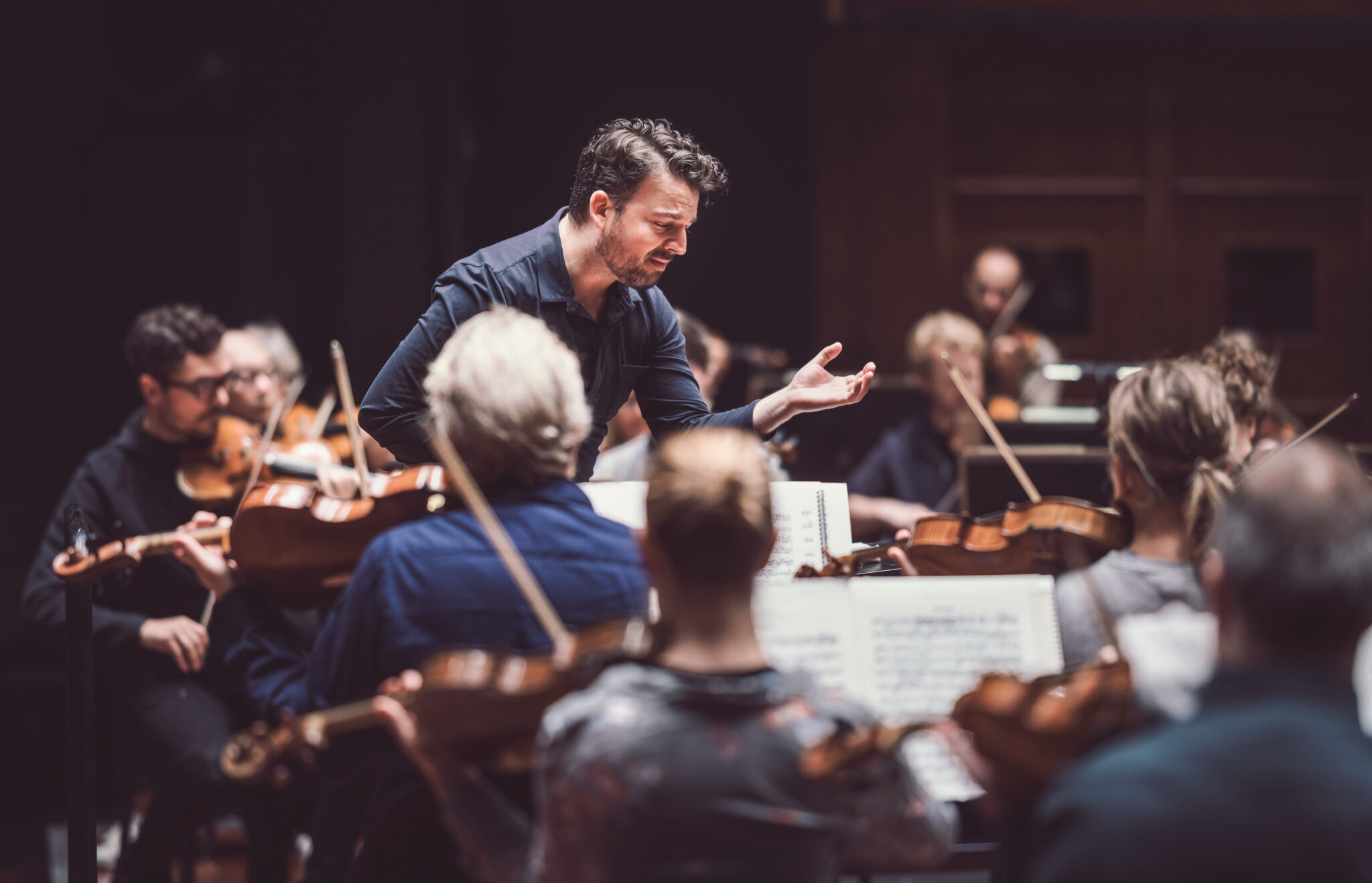 James Gaffigan wechselt ab 2023/24 zur Komischen Oper Berlin