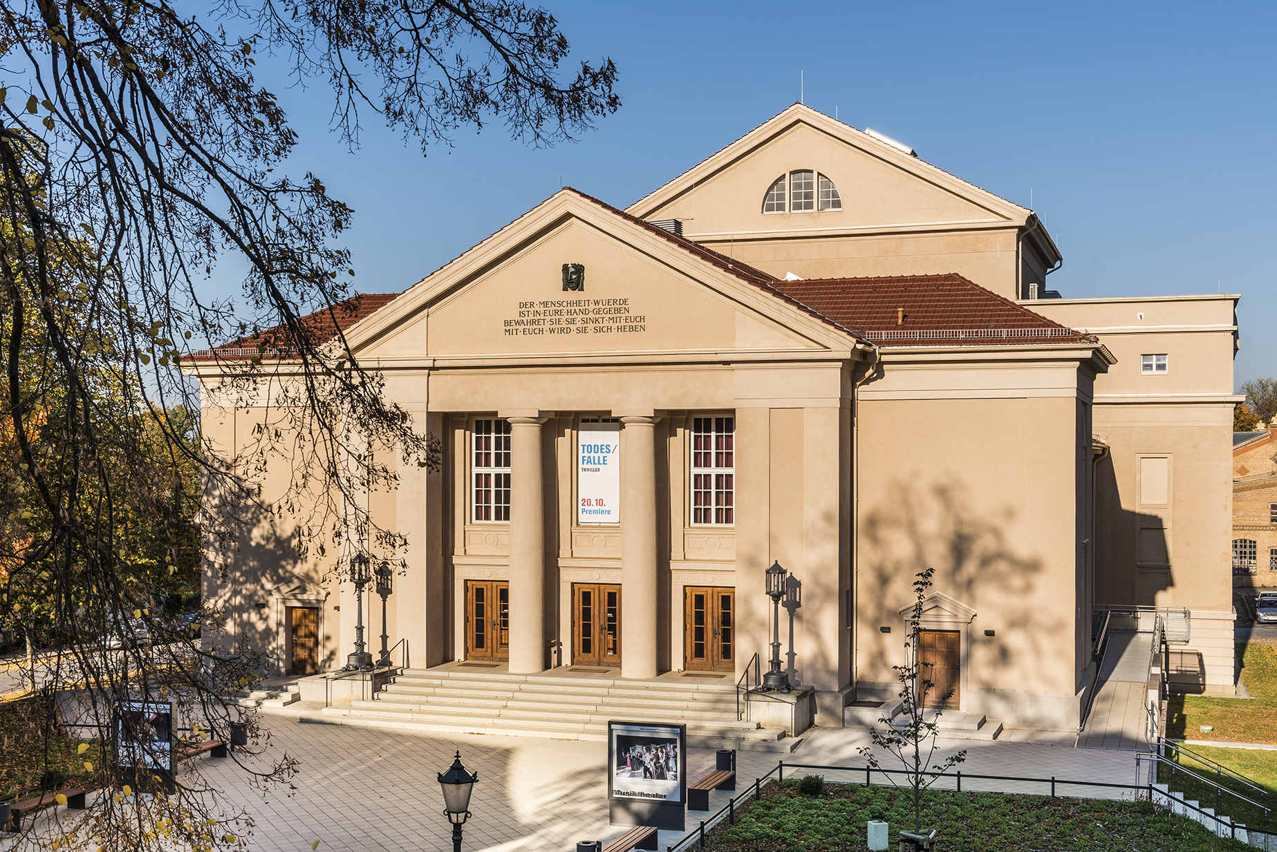 Kurt Weills Parabel auf den Kapitalismus kommt auf die Bühne des Landestheater Neustrelitz