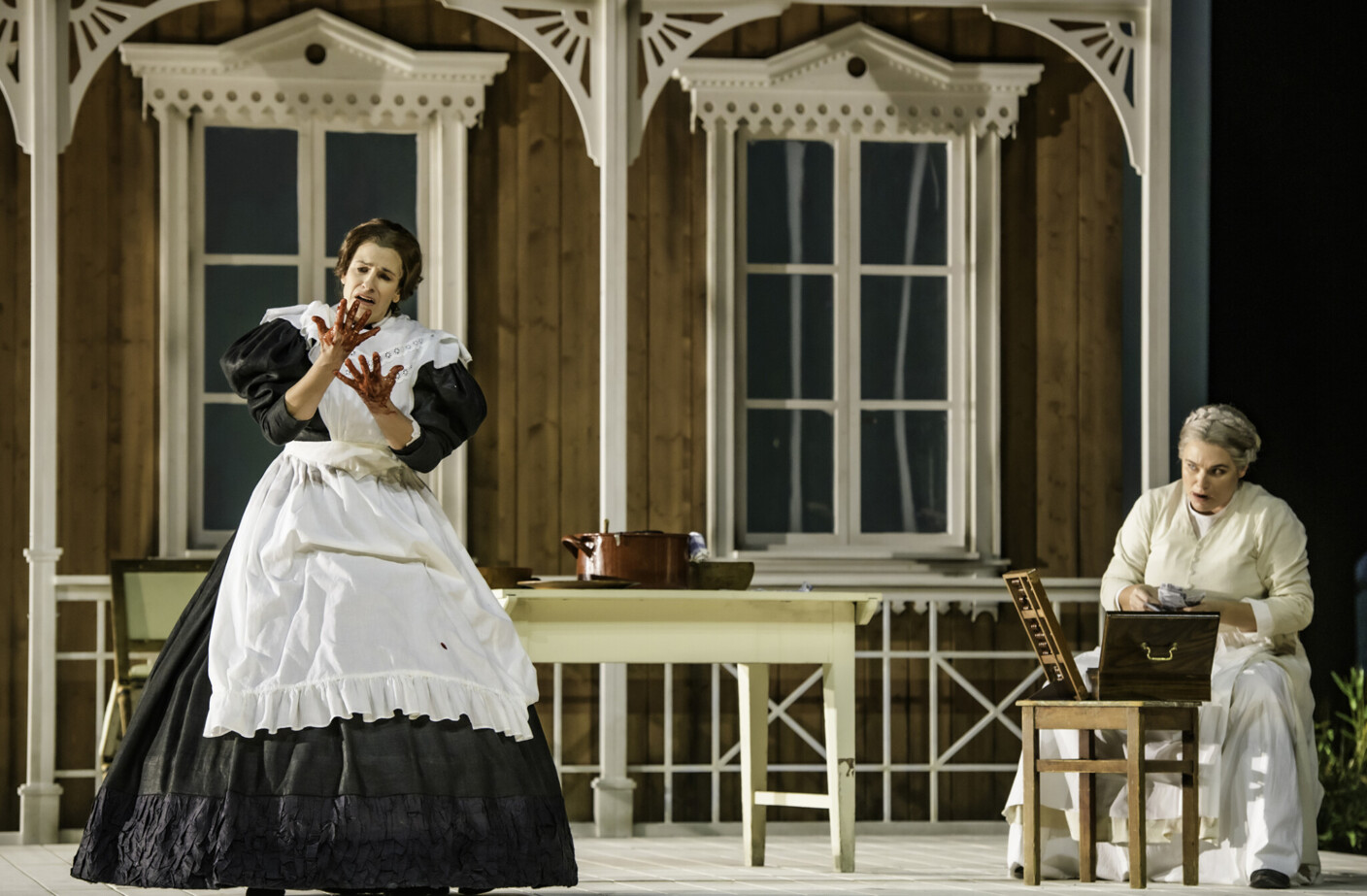 Szenenbild aus „Eugen Onegin“ am Staatstheater Nürnberg